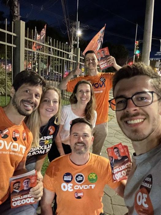 FOTO: out/2024 – campanha de vereador, rua e urna